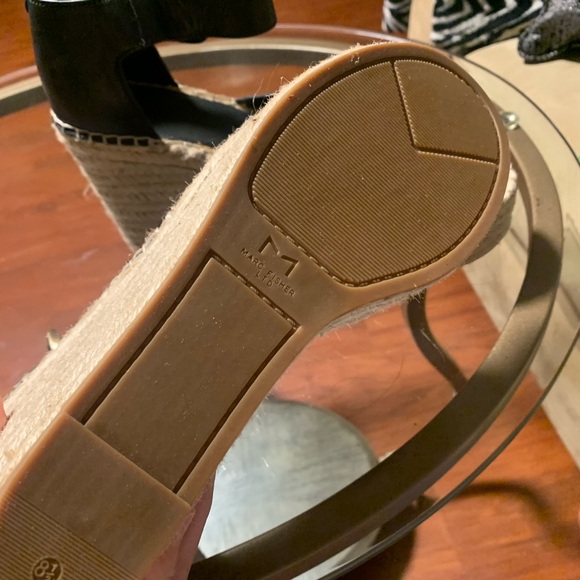 Marc Jacobs Leopard Print Espadrille Wedge Sandals with Black Ankle Strap - Picture 3 of 3